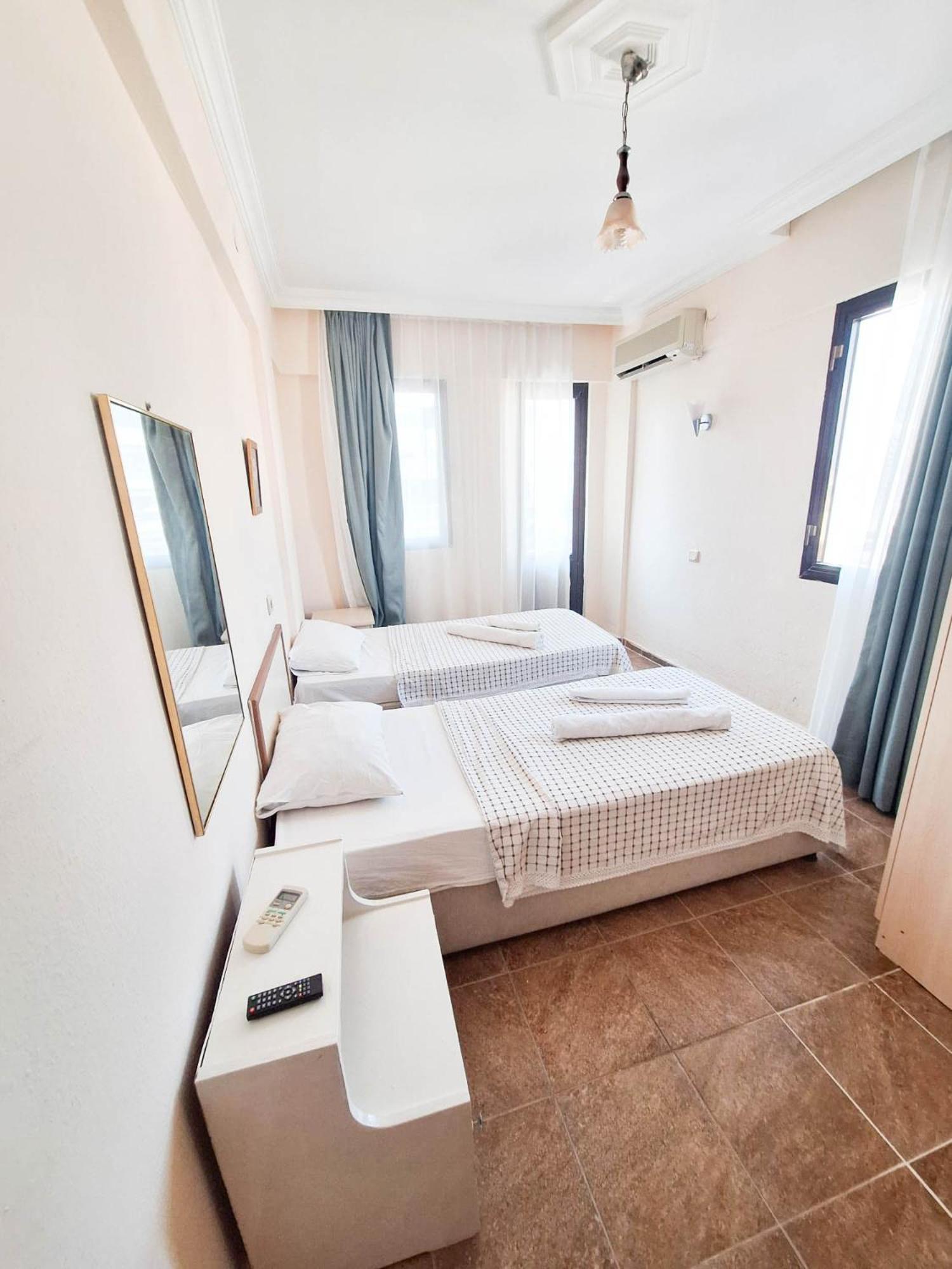 Golden Beach Hotel Didim Buitenkant foto